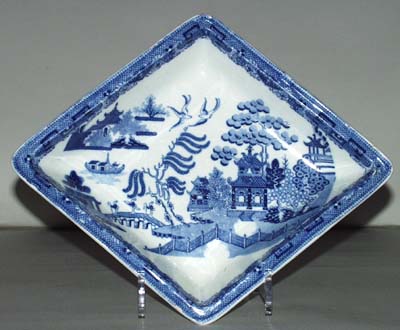 Supper Dish diamond shape c1815
